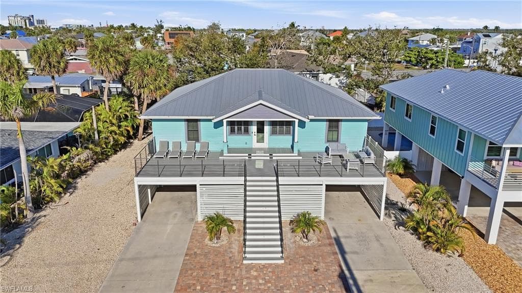 165 Connecticut St, Fort Myers Beach