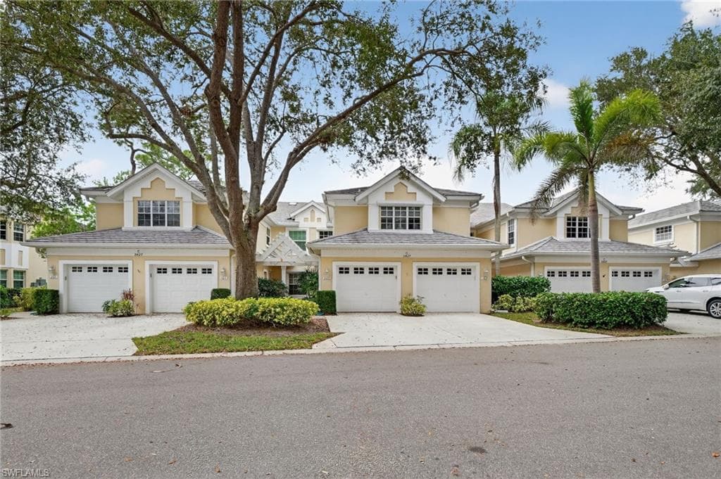 2827 Aintree Ln #c102, Naples, photo 2