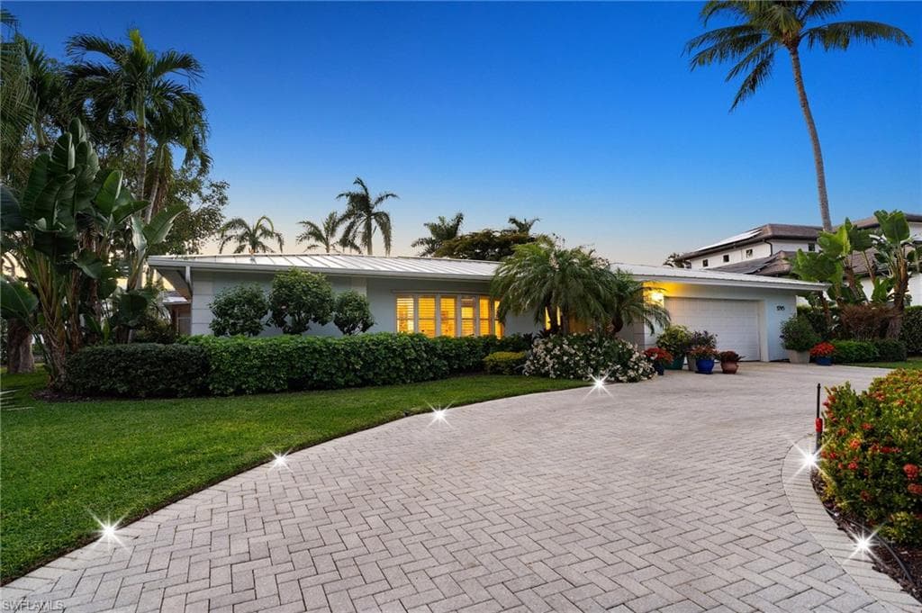 1795 Hurricane Harbor Ln, Naples, photo 3