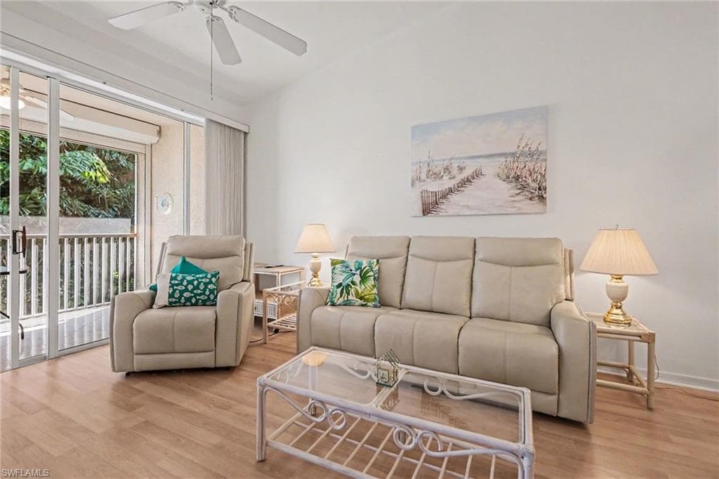 326 Bradstrom Cir #201f, Naples