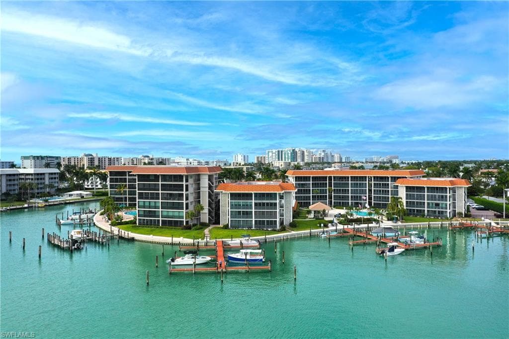 222 Harbour Dr #218, Naples, photo 2