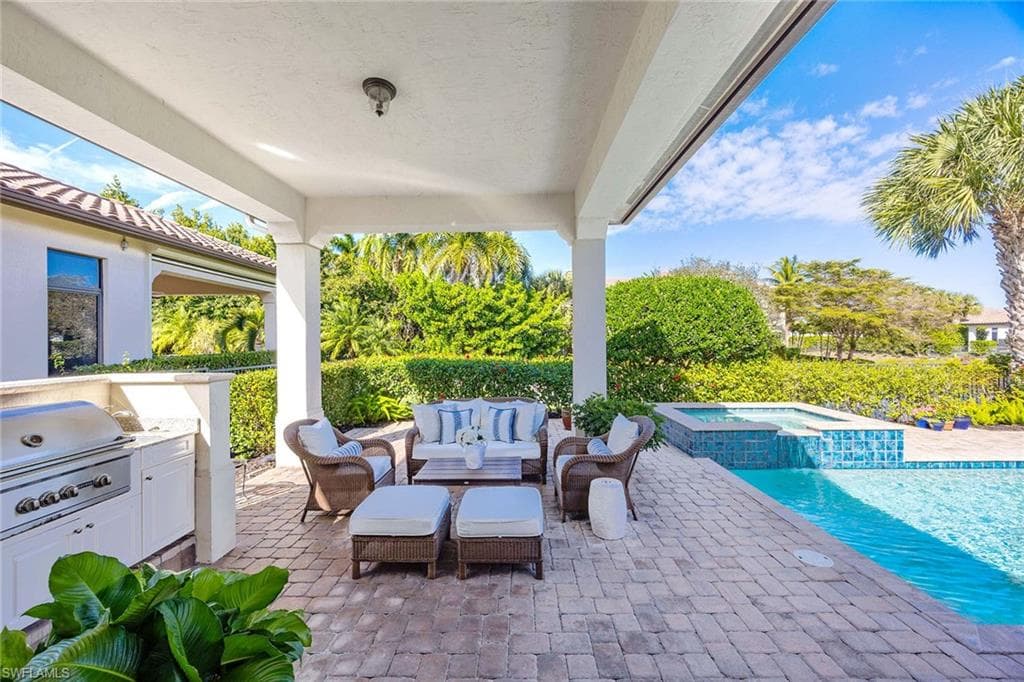 2277 Residence Cir, Naples, photo 3