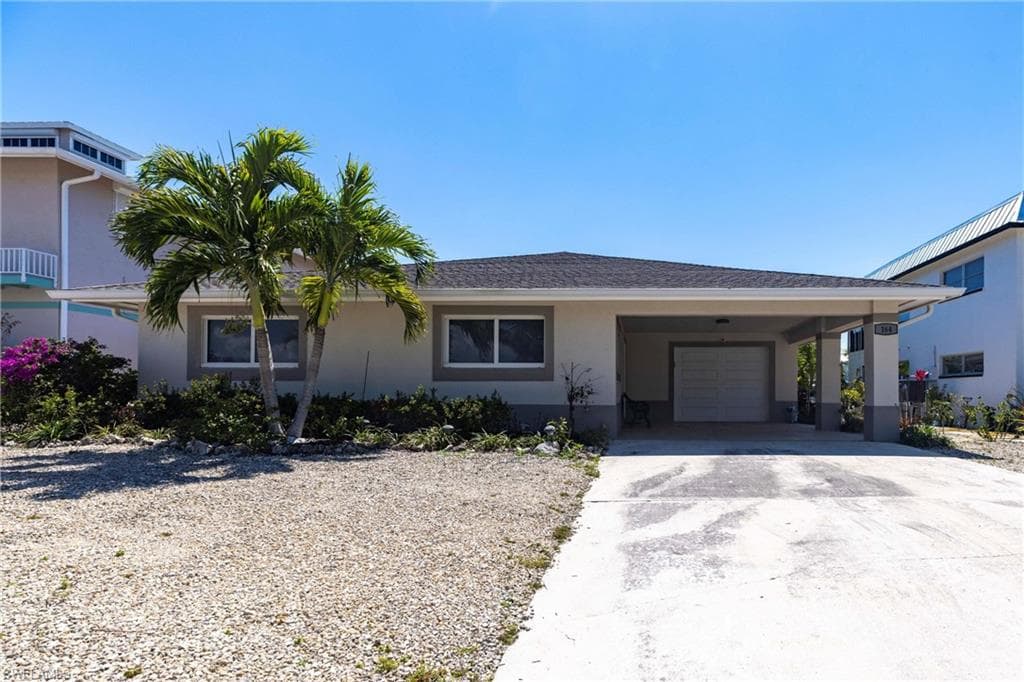 164 Trinidad St, Naples, photo 2