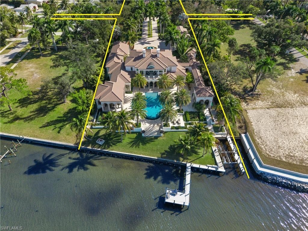 1240 Coconut Dr, Fort Myers