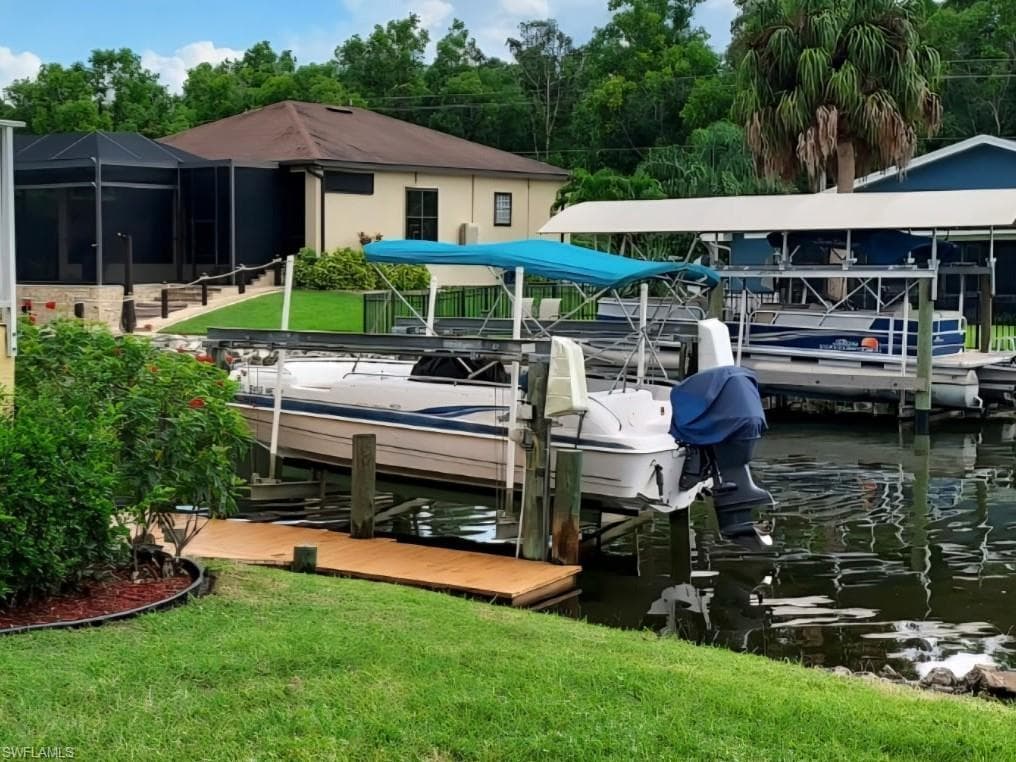 5471 Harborage Dr, Fort Myers, photo 2