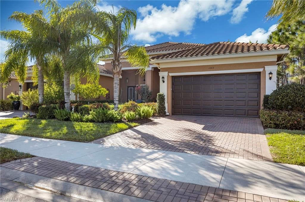 13315 Silktail Dr, Naples, photo 3