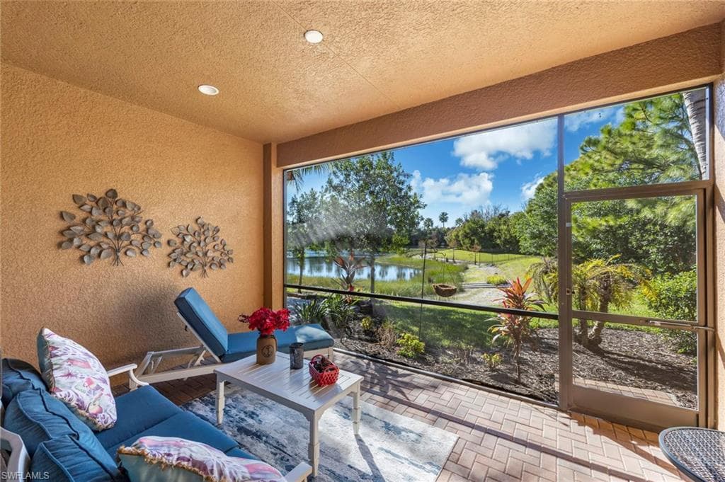 13315 Silktail Dr, Naples