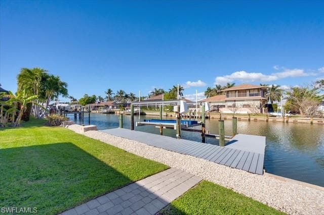467 Balsam Ct, Marco Island, photo 3