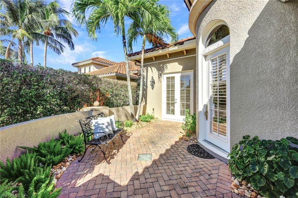 9008 Cherry Oaks Trl, Naples, photo 3