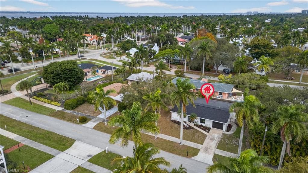 1433 Paloma Dr, Fort Myers, photo 3