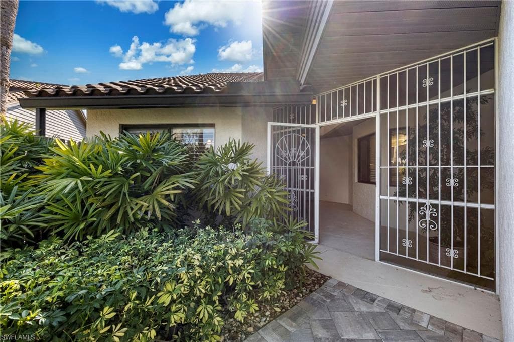 105 Cypress View Dr #105, Naples, photo 3