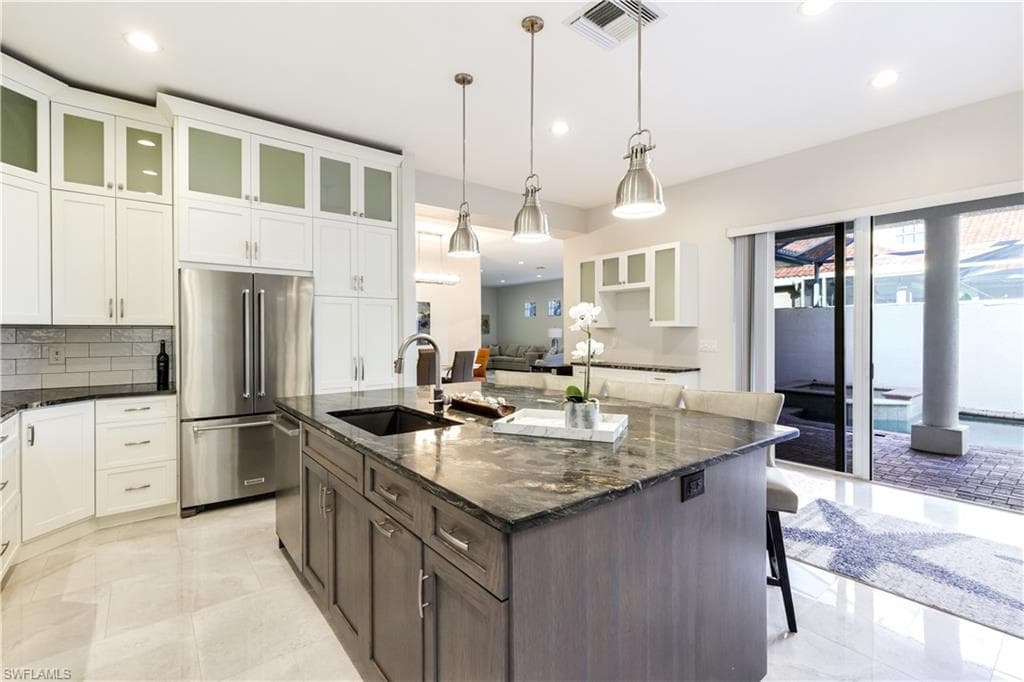 5652 Kensington Loop, Fort Myers, photo 2