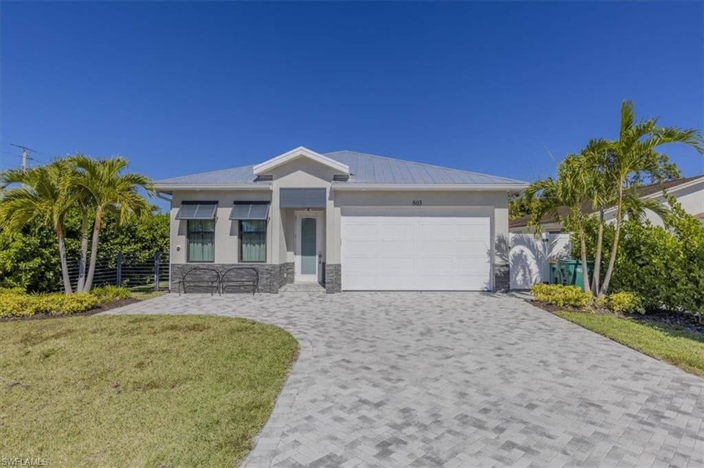 803 92nd Ave, Naples