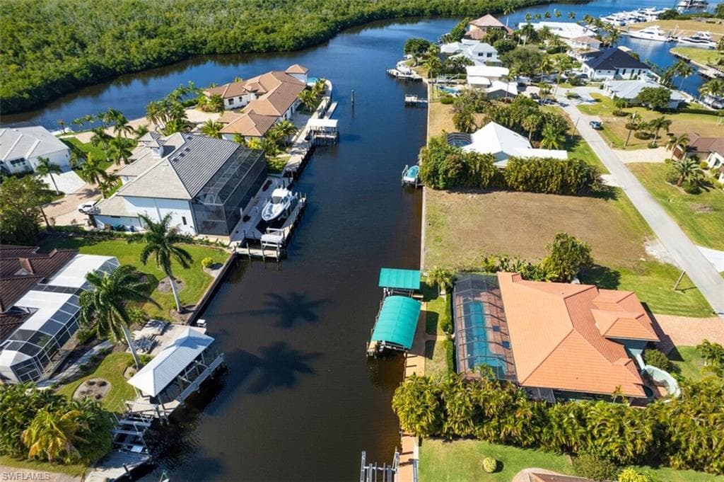 130 Montrose Dr, Fort Myers, photo 2