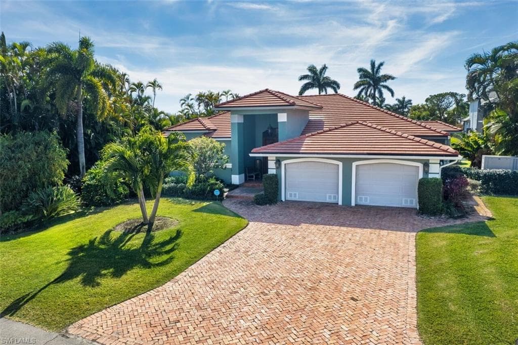 130 Montrose Dr, Fort Myers, photo 3