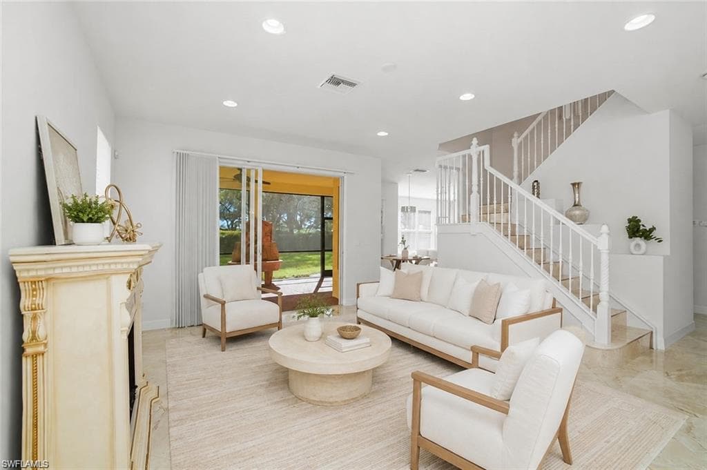1945 Isla De Palma Cir, Naples, photo 2