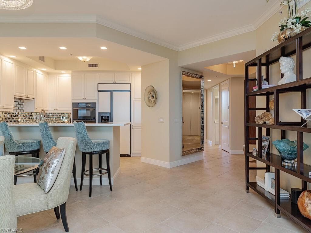 23850 Via Italia Cir #403, Estero, photo 3