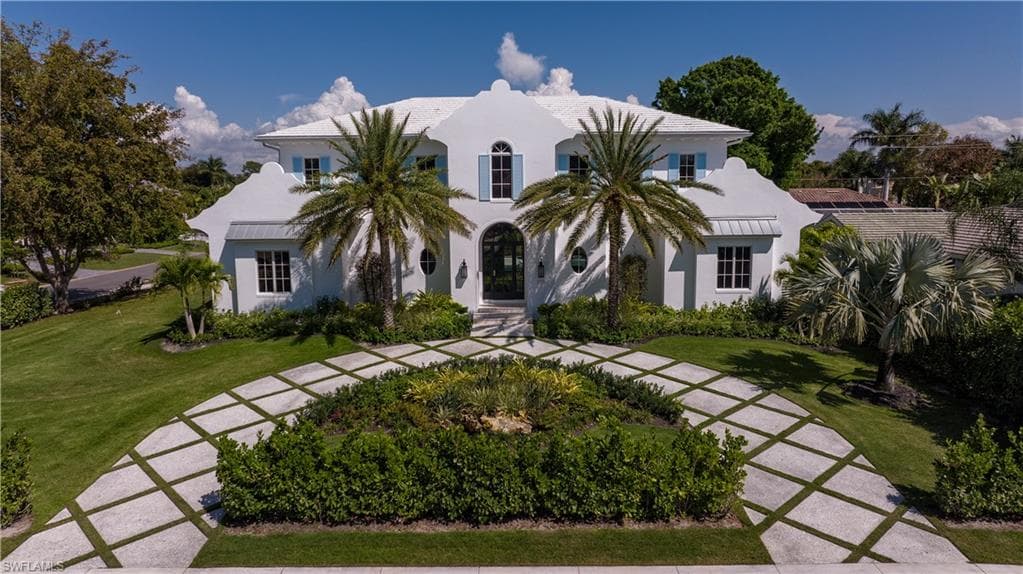 3770 Crayton Rd, Naples