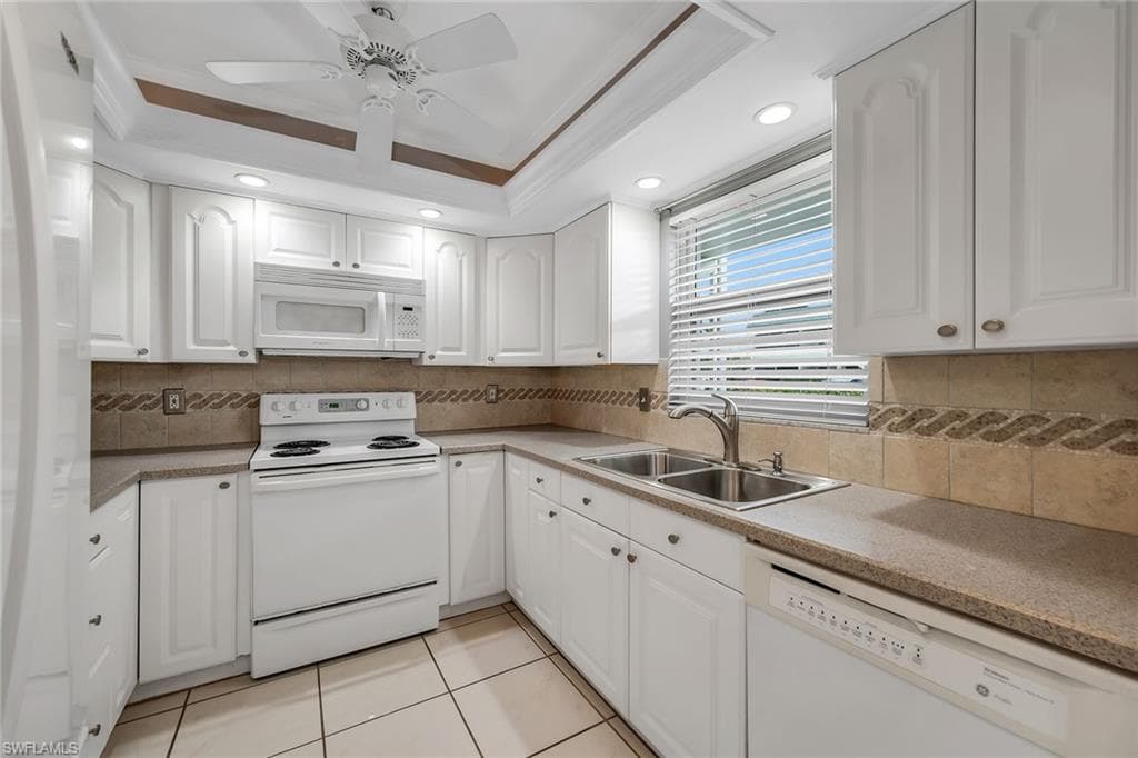 200 Valley Stream Dr #3b, Naples, photo 3