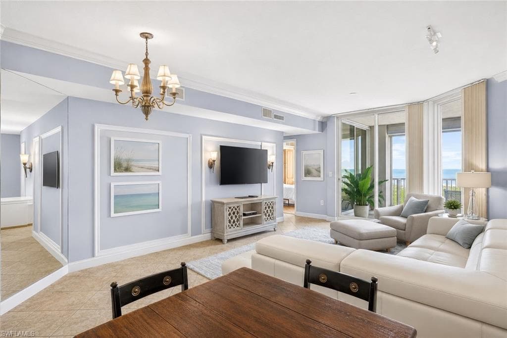 7117 Pelican Bay Blvd #1408, Naples, photo 3