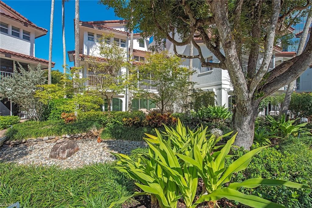 4715 Villa Mare Ln #26-16, Naples