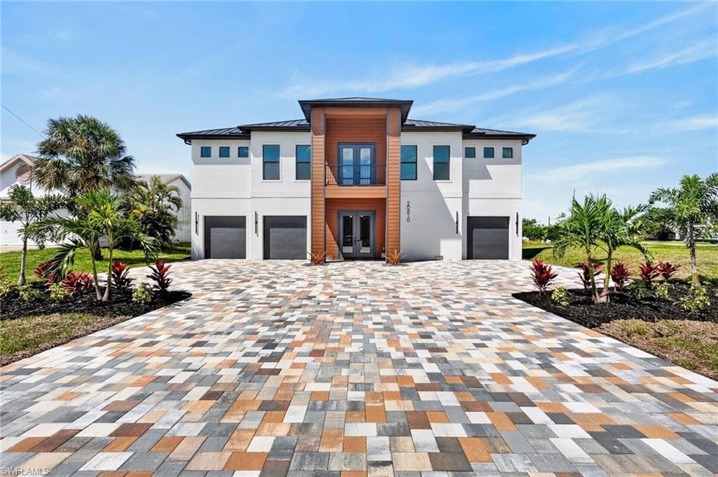20810 Park Pl, Estero