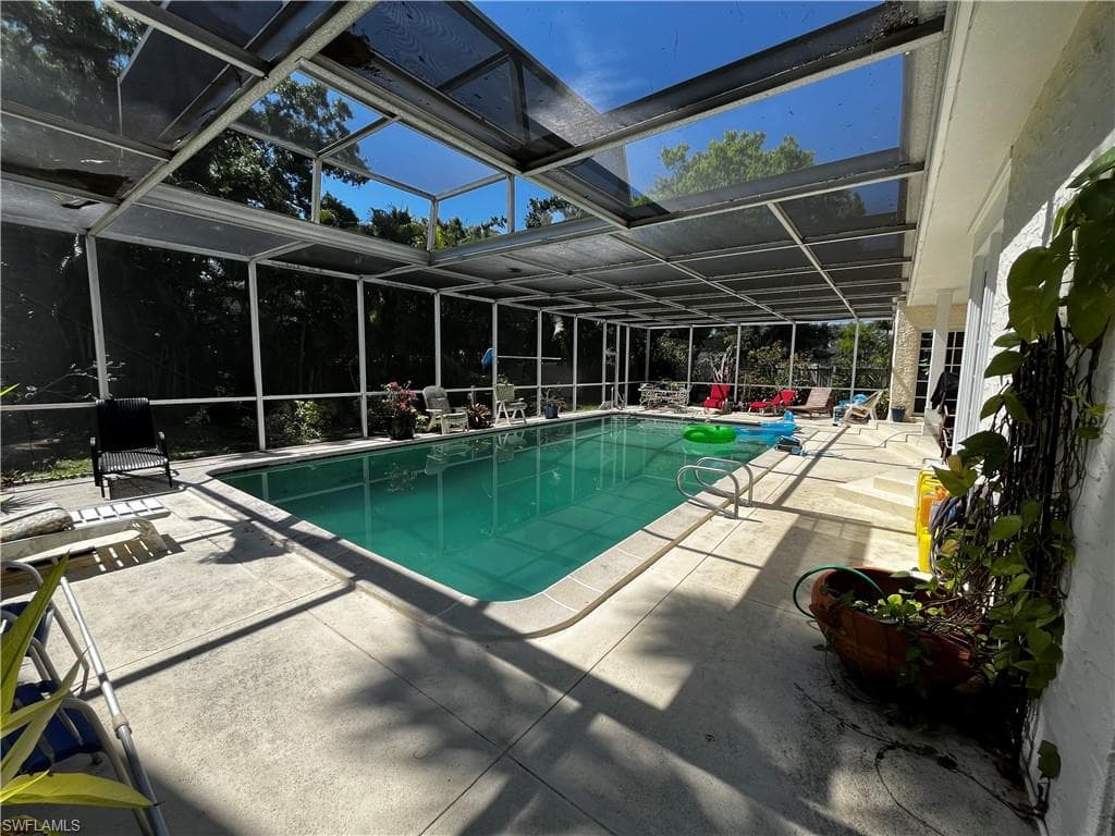 1248 Osceola Dr, Fort Myers, photo 2