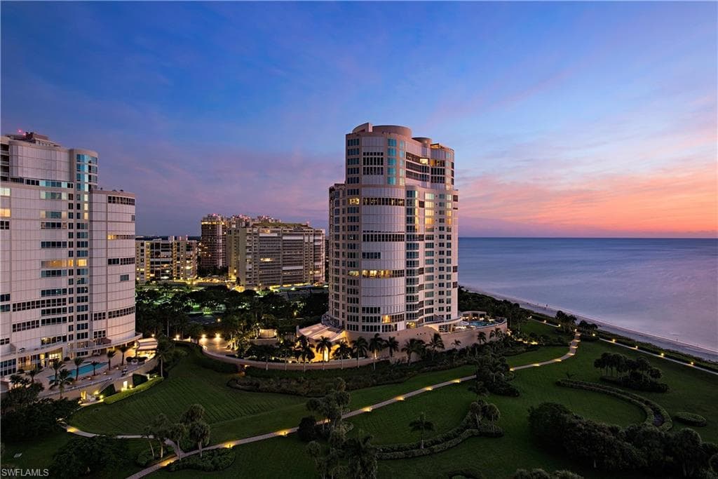 4101 Gulf Shore Blvd #8n, Naples