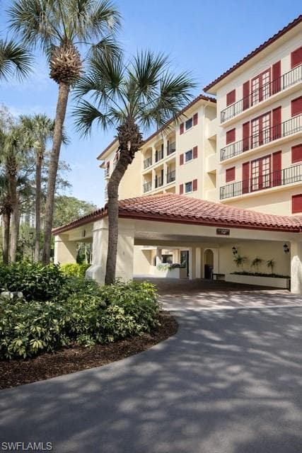 6040 Pelican Bay Blvd #d101, Naples, photo 2