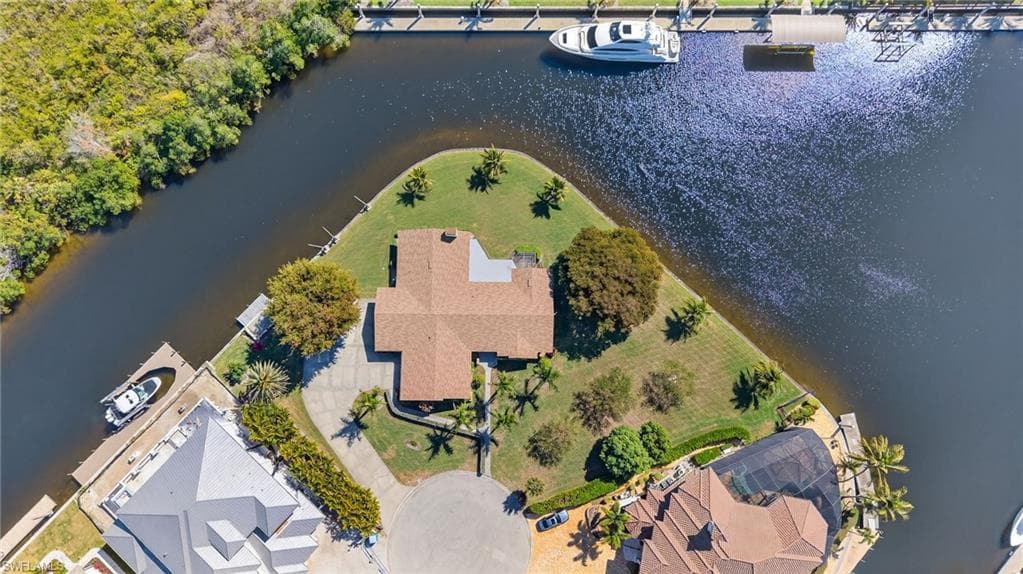 6824 Danah Ct, Fort Myers, photo 3