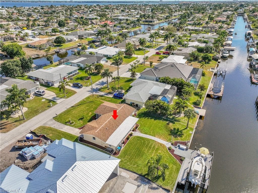 3018 18th Pl, Cape Coral, photo 3