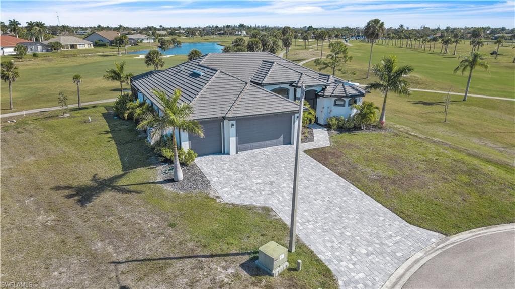 16800 Lady Diana Ct, Cape Coral, photo 2