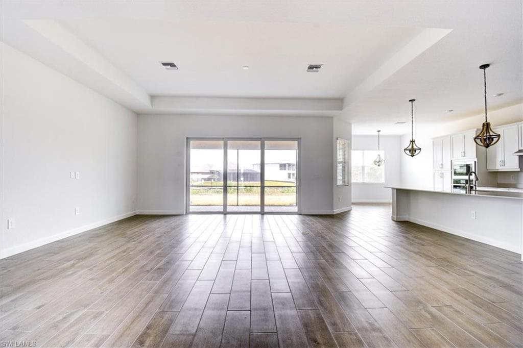 7796 Lakes Edge Ln, Port Charlotte, photo 3