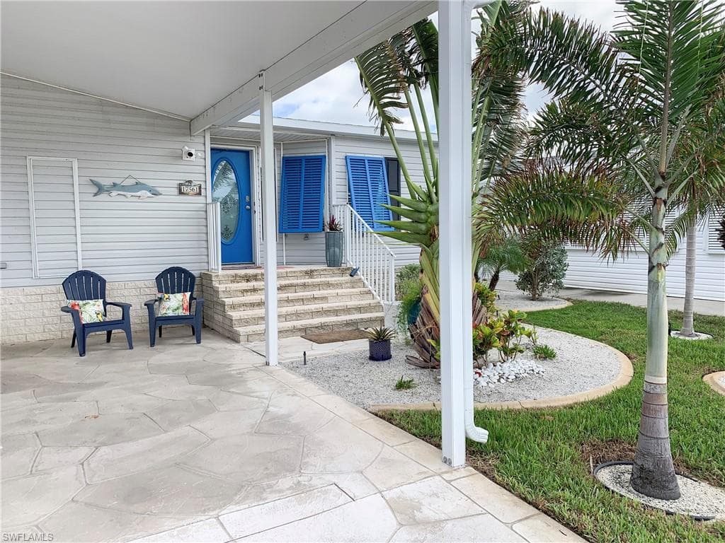 17561 Canal Cove Ct, Fort Myers Beach