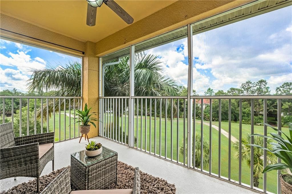 6820 Sterling Greens Pl #401, Naples, photo 3
