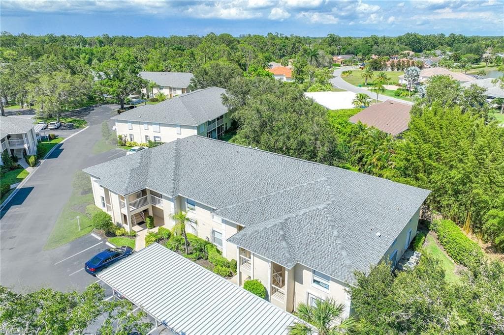 605 Squire Cir #103, Naples, photo 3
