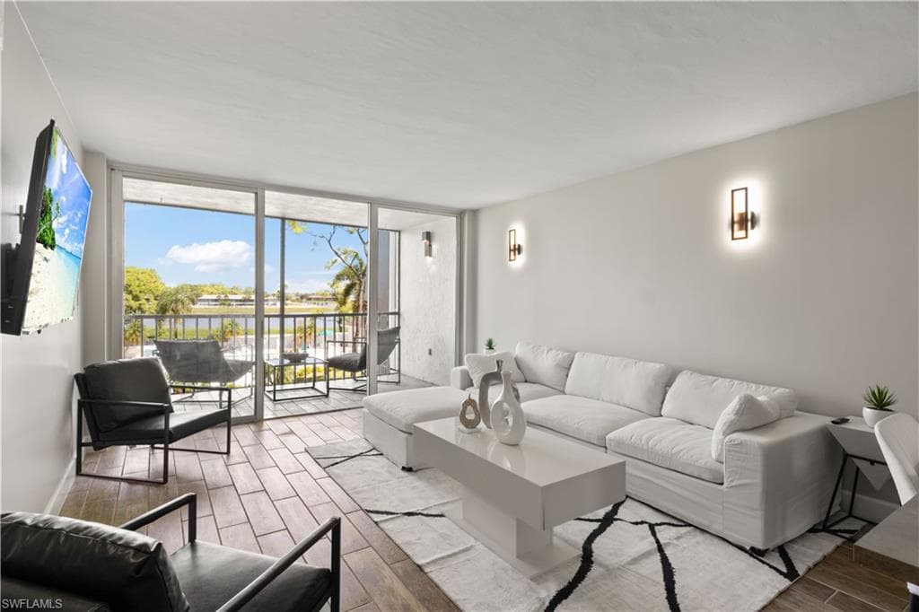 25804 Cockleshell Dr #314, Bonita Springs, photo 2