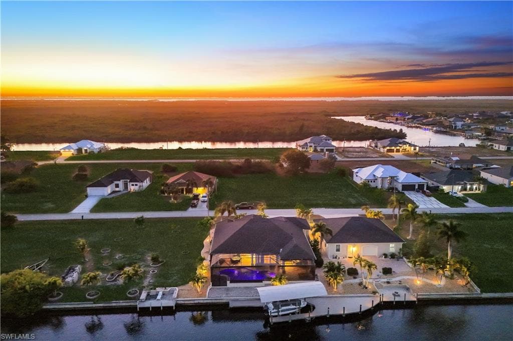 1503 41st Pl, Cape Coral, photo 3