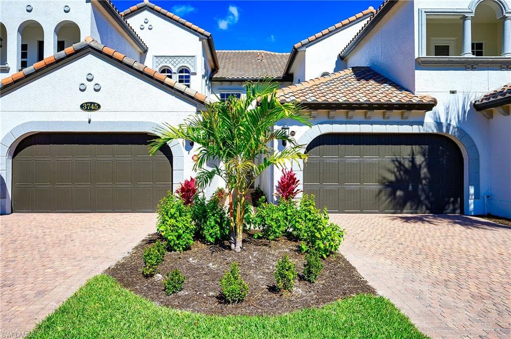 3745 Montreux Ln #3-202, Naples, photo 2