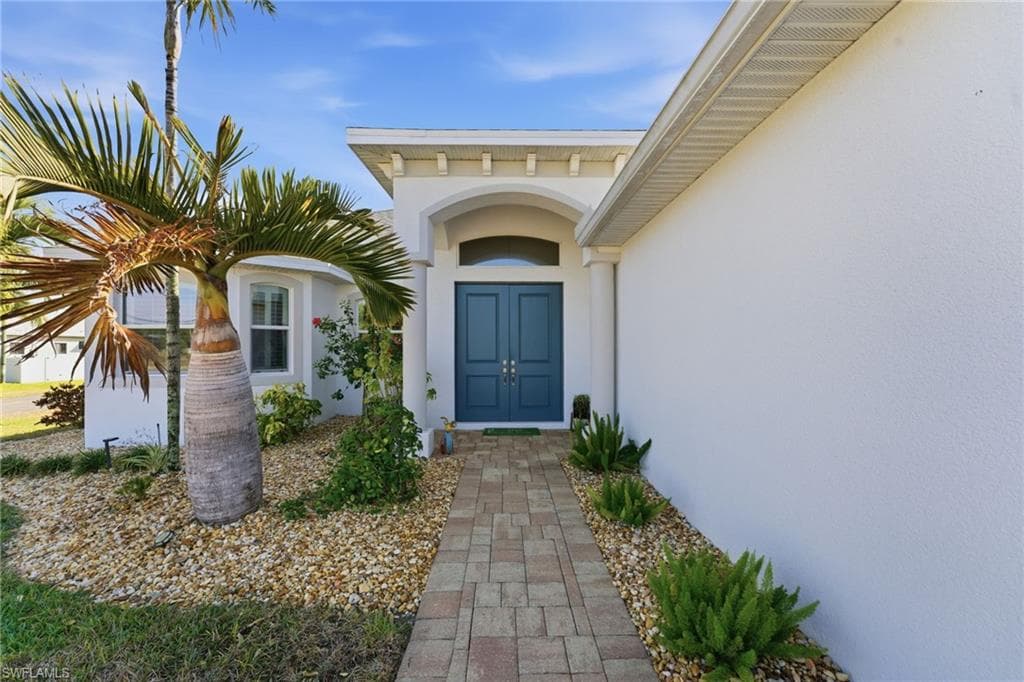 3905 Agualinda Blvd, Cape Coral, photo 3