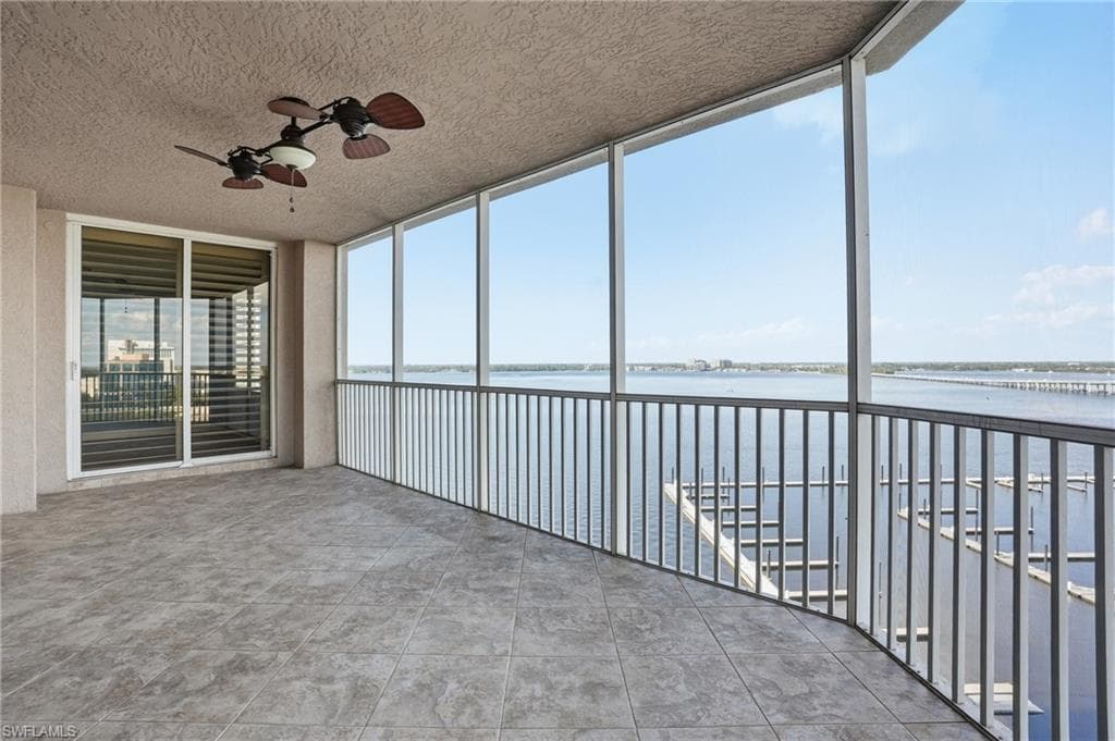 2090 1st St #1206, Fort Myers, photo 2