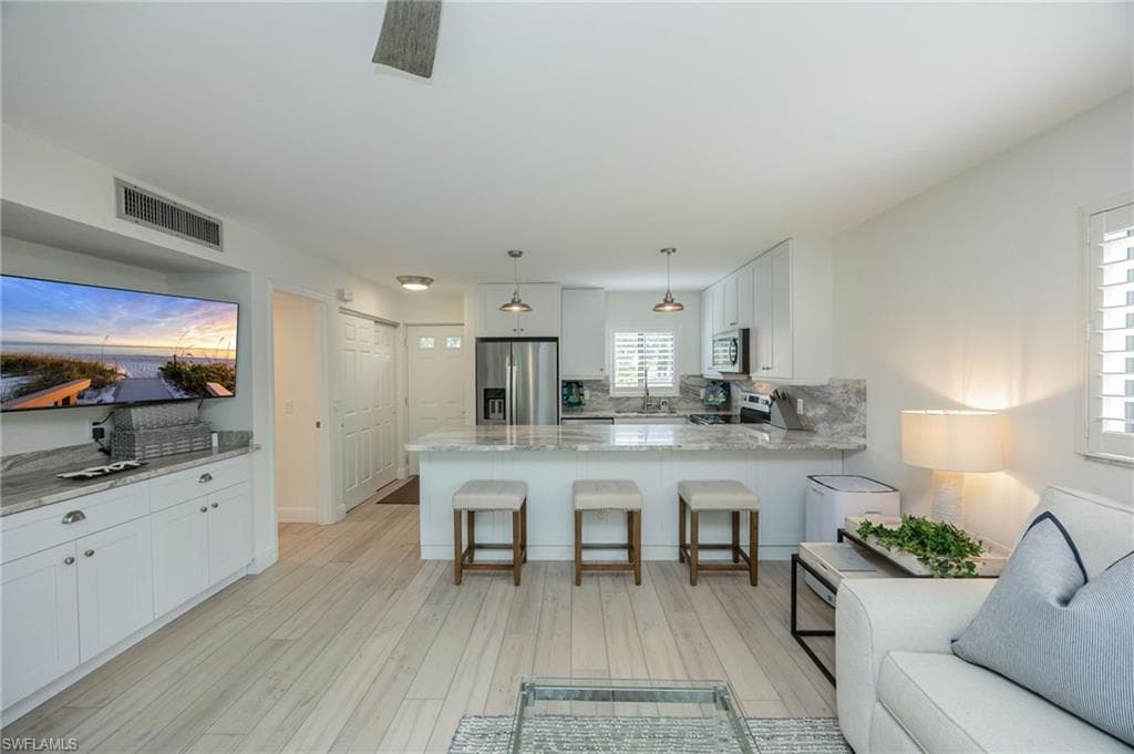 746 Eagle Creek Dr #101, Naples, photo 3