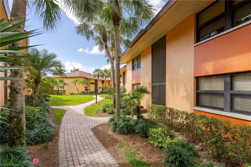 1514 Mainsail Dr #4, Naples, photo 2