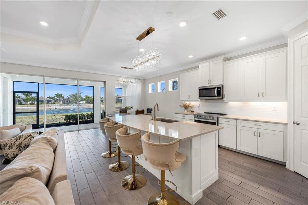 28041 Captiva Shell Loop, Bonita Springs, photo 2