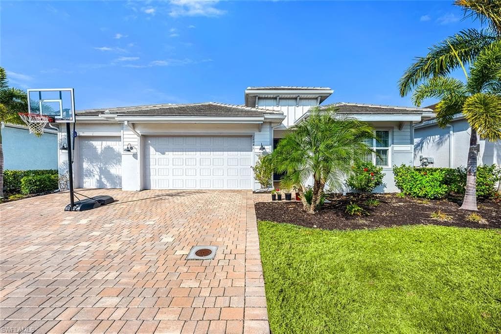 28041 Captiva Shell Loop, Bonita Springs