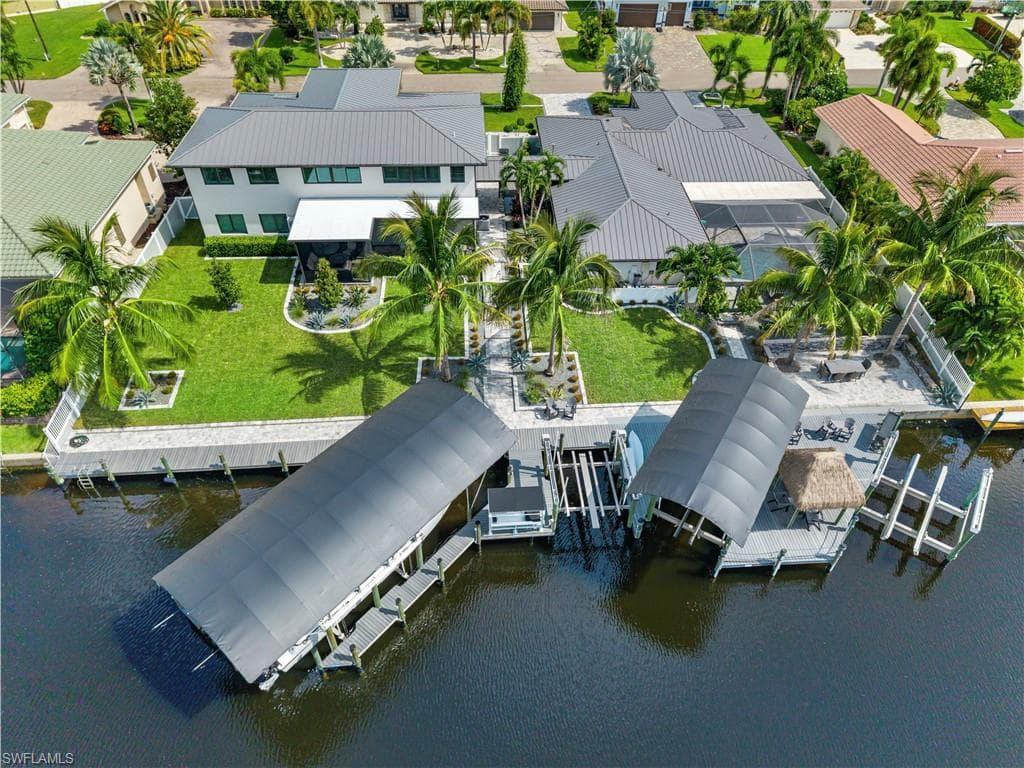 1912 33rd Ter, Cape Coral, photo 2