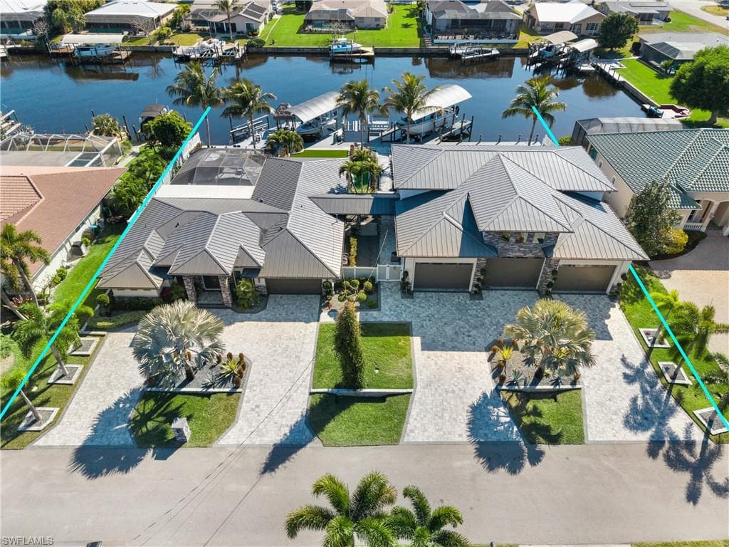 1912 33rd Ter, Cape Coral