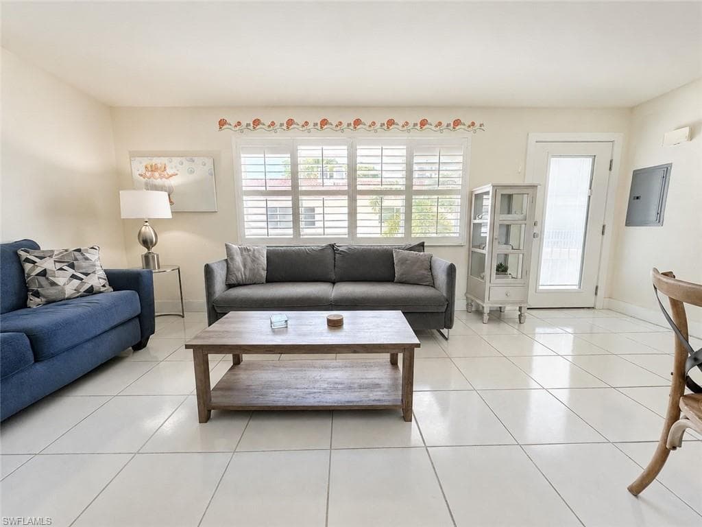 550 Broad Ave #550, Naples, photo 2