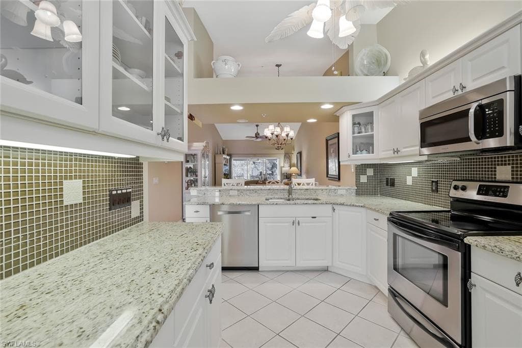 2360 Hidden Lake Ct #8410, Naples, photo 2