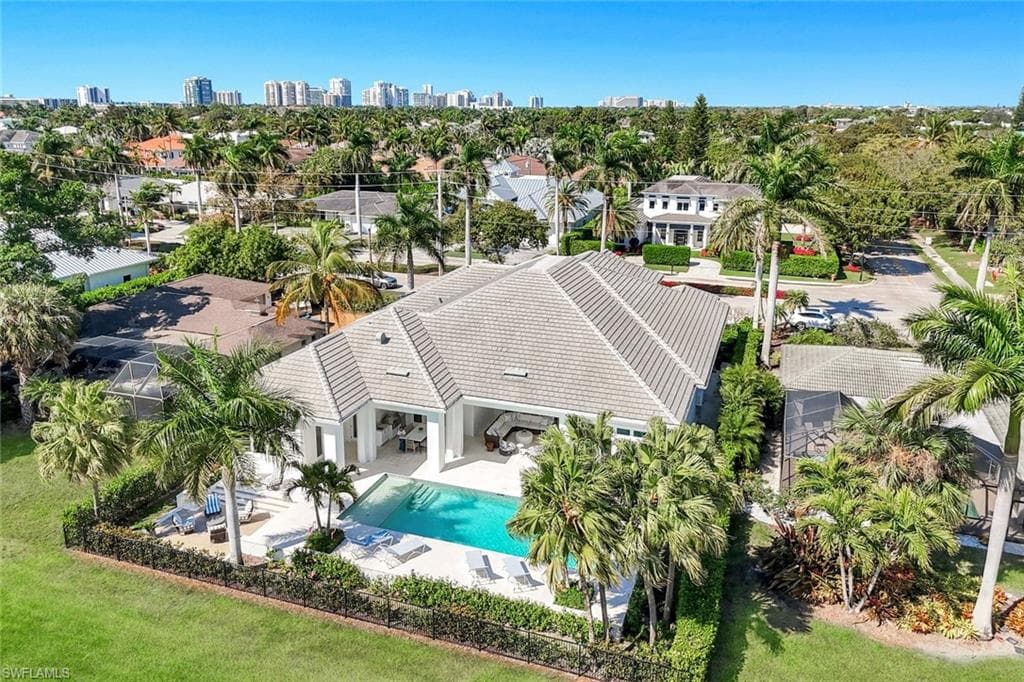 730 Harbour Dr, Naples, photo 3